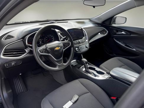 Used 2022 Chevrolet Malibu LT image 10
