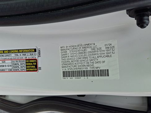 Certified 2024 Honda Odyssey Touring image 33