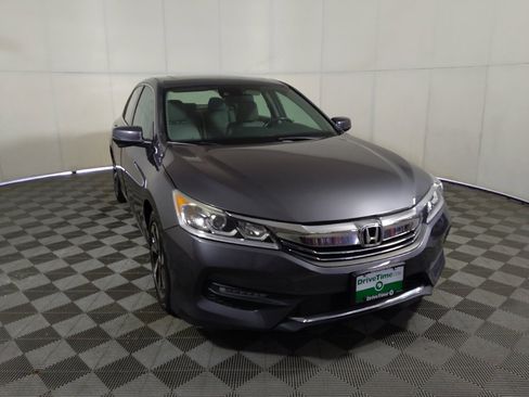 Used 2017 Honda Accord EX-L image 14