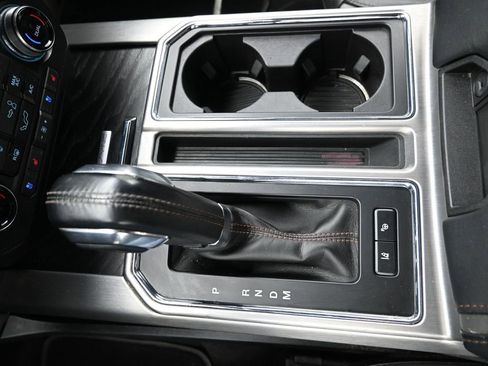 Used 2018 Ford F150 Platinum w/ Equipment Group 701A Luxury image 19