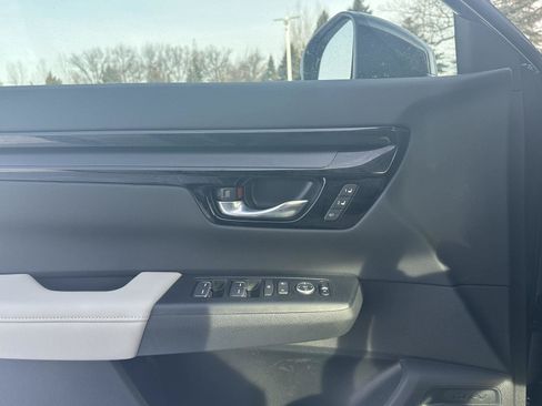 Used 2026 Honda CR-V EX-L image 15
