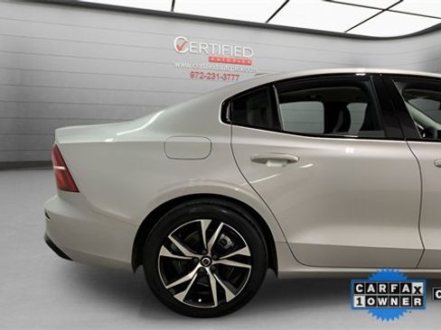 Used 2025 Volvo S60 B5 Core image 88