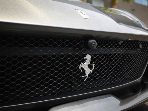 Certified 2019 Ferrari 812 Superfast RWD image 11