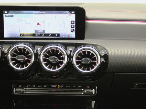 Used 2023 Mercedes-Benz CLA 250 4MATIC image 58