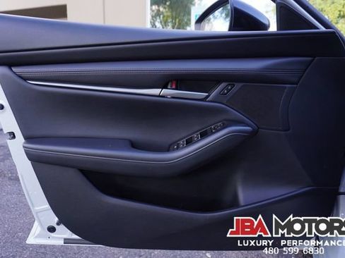 Used 2024 MAZDA MAZDA3 s FWD image 24