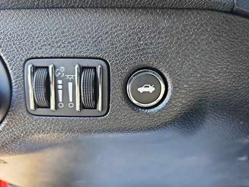 Used 2023 Dodge Charger SXT RWD image 18
