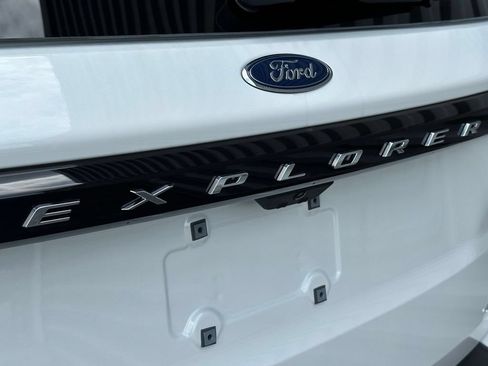 New 2026 Ford Explorer Active AWD/4WD image 27