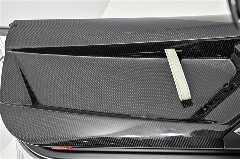 Used 2020 Lamborghini Aventador SVJ AWD/4WD image 40