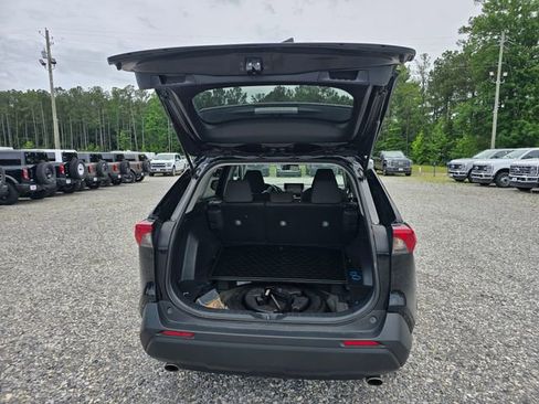 Used 2024 Toyota RAV4 XLE FWD image 6