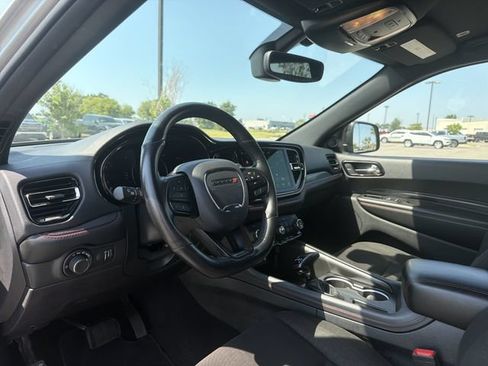 Used 2025 Dodge Durango GT AWD/4WD image 11