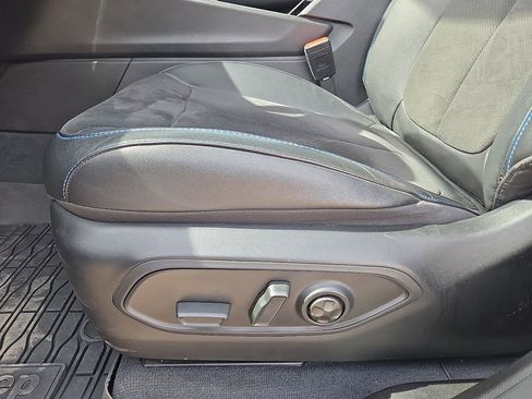 Used 2023 Jeep Grand Cherokee Trailhawk w/ Advanced Protech Group II image 27