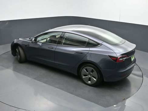 Used 2023 Tesla Model 3 Standard Range image 38