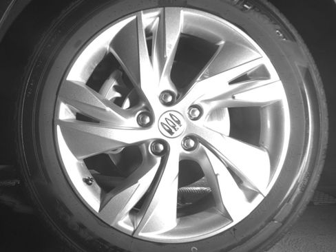 Used 2025 Buick Encore GX Preferred AWD/4WD image 15
