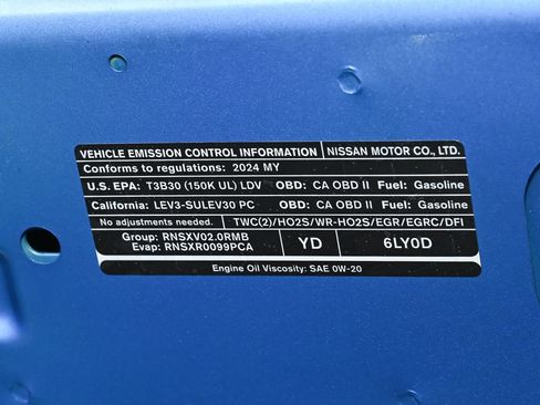 Used 2024 Nissan Sentra SV FWD image 17