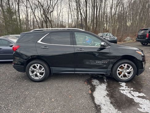 Used 2019 Chevrolet Equinox Premier image 9