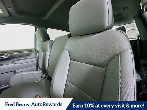 New 2026 GMC Sierra 1500 Elevation image 13