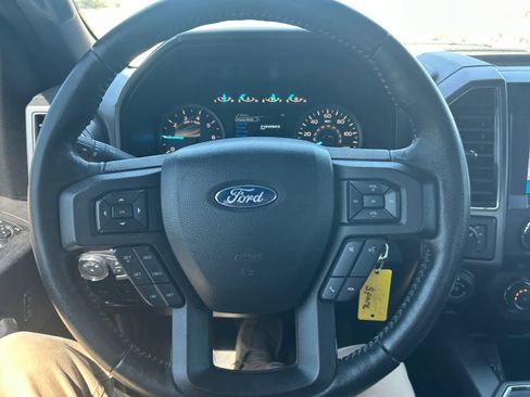 Used 2019 Ford F150 XLT w/ Equipment Group 302A Luxury AWD/4WD image 13