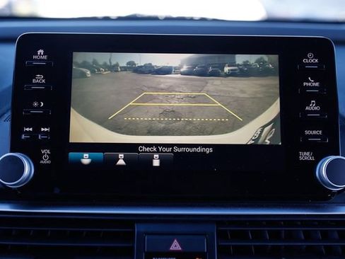 Used 2019 Honda Accord Sport image 35