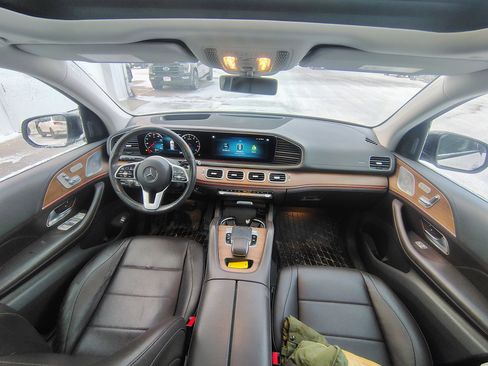 Used 2020 Mercedes-Benz GLE 350 4MATIC image 2