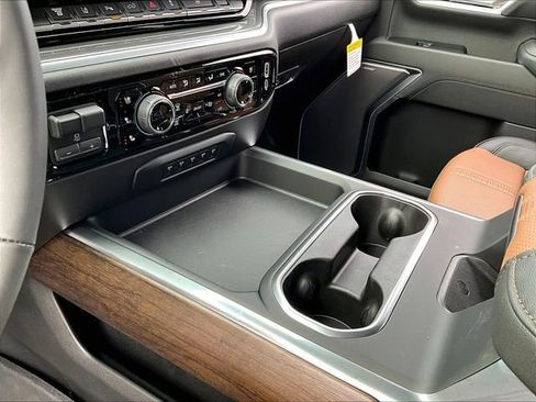 New 2026 Chevrolet Silverado 3500 High Country w/ High Country Premium Package image 13