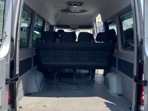 Used 2013 Mercedes-Benz Sprinter 2500 image 9
