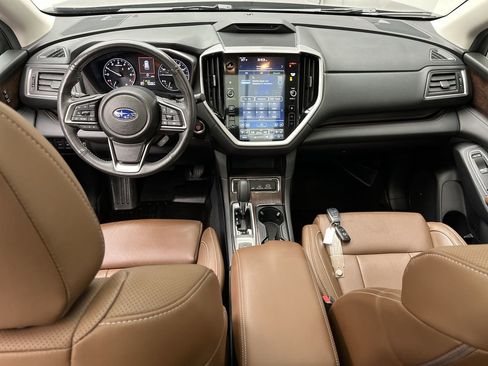 Used 2024 Subaru Ascent Touring image 4