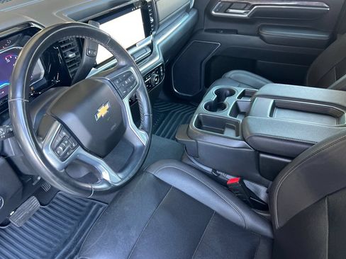 Used 2024 Chevrolet Silverado 2500 LTZ AWD/4WD image 10