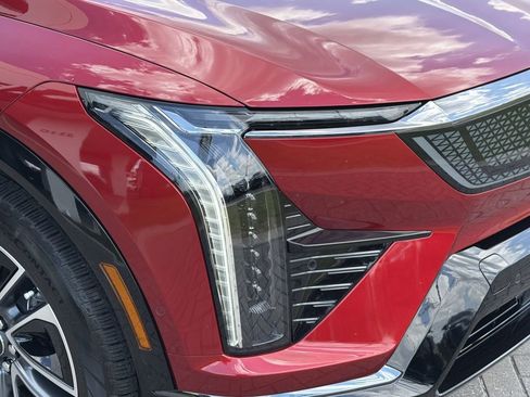 New 2026 Cadillac Optiq Sport 1 AWD/4WD image 7