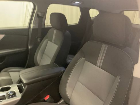 Used 2023 Chevrolet Blazer LT w/ Driver Confidence Package AWD/4WD image 4