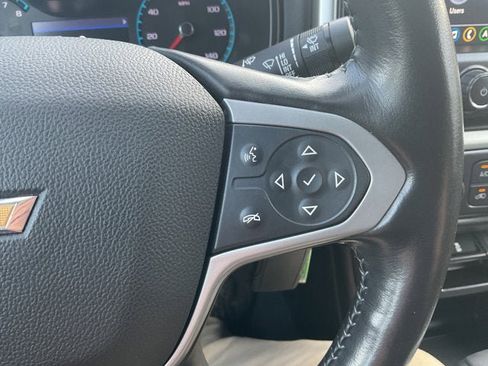 Used 2021 Chevrolet Colorado LT w/ Luxury Package image 18