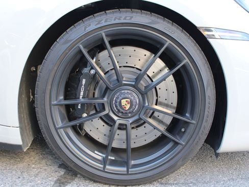 Used 2022 Porsche 911 Carrera S image 27