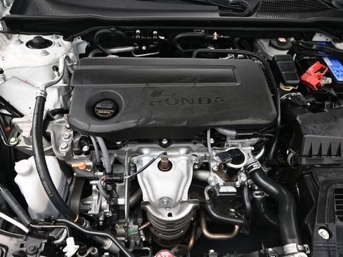 Used 2025 Honda Civic Sport image 21