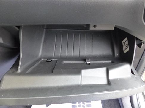 Used 2017 Ford Focus Titanium image 45