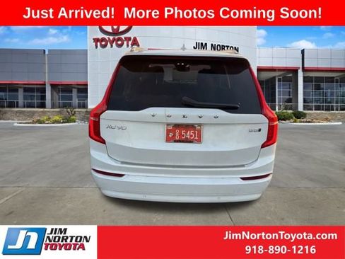 Used 2023 Volvo XC90 B5 Core w/ Protection Package Premier image 5
