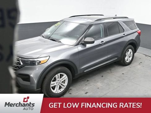 Used 2022 Ford Explorer XLT AWD/4WD image 33