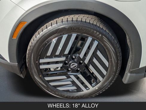 New 2026 Nissan Leaf SV+ image 11