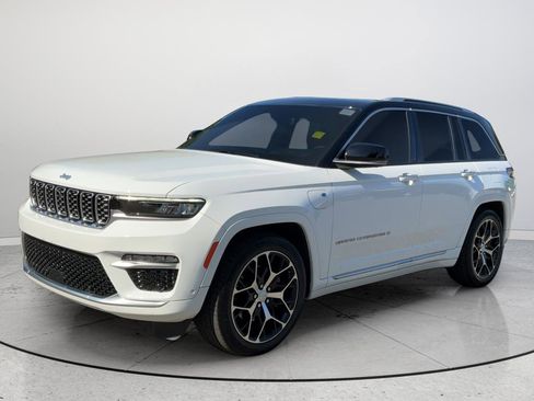 Used 2022 Jeep Grand Cherokee Summit image 4