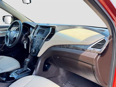 Used 2017 Hyundai Santa Fe Sport FWD image 26