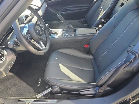 New 2025 MAZDA MX-5 Miata Grand Touring image 12