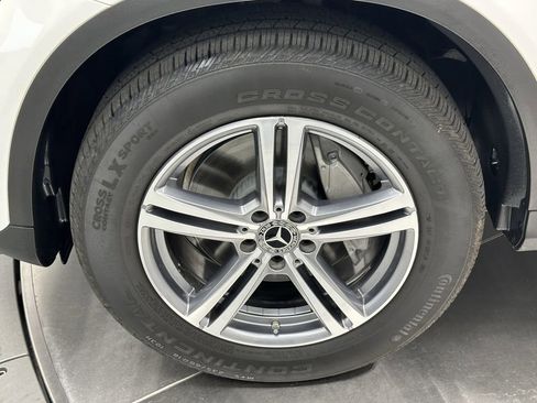 Used 2021 Mercedes-Benz GLC 300 image 12