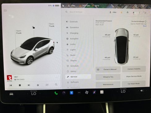 Used 2021 Tesla Model Y Long Range AWD/4WD image 42