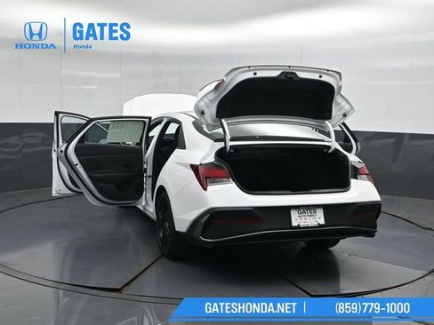 Used 2026 Hyundai Elantra Sport FWD image 54