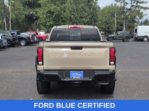 Used 2023 Chevrolet Colorado Trail Boss w/ Technology Package AWD/4WD image 4