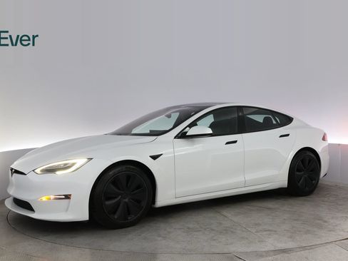 Used 2022 Tesla Model S AWD/4WD image 18