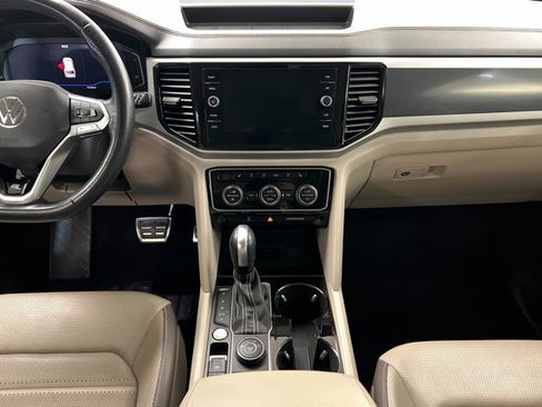 Used 2021 Volkswagen Atlas SEL Premium AWD/4WD image 13