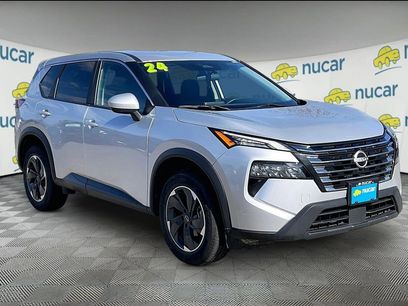 Used 2024 Nissan Rogue SV