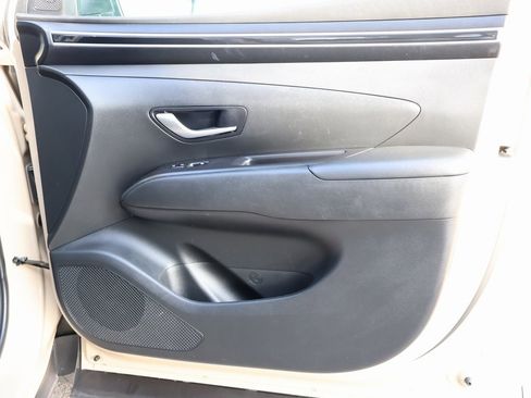 Used 2023 Hyundai Santa Cruz SEL image 9