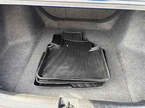 Used 2018 Honda Accord Sport image 16