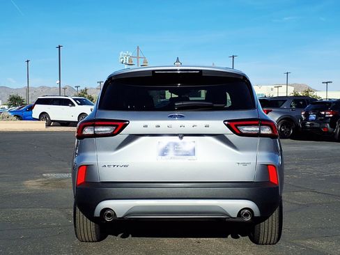 Certified 2024 Ford Escape Active image 5
