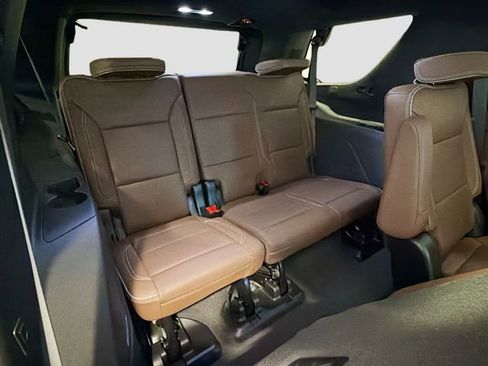 Used 2024 Chevrolet Tahoe High Country image 26